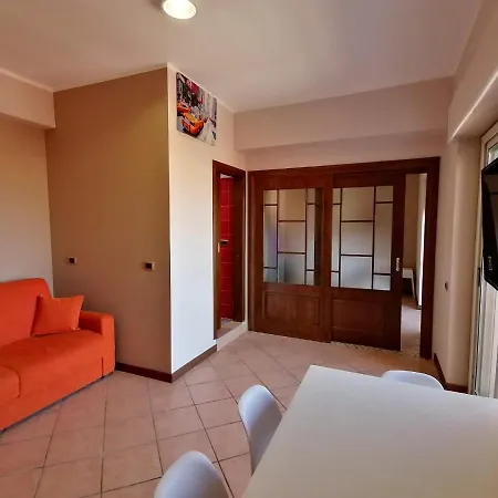 Appartamento Lamezia Airport Appartment. *