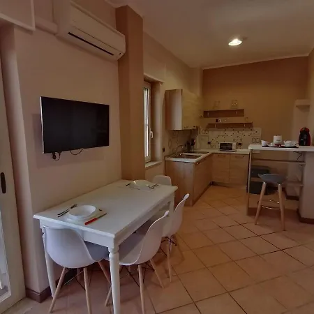 Lamezia Airport Appartment. Appartamento SantʼEufemia Lamezia