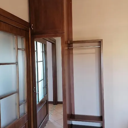 Lamezia Airport Appartment. 아파트 산테우페미아 라메지아